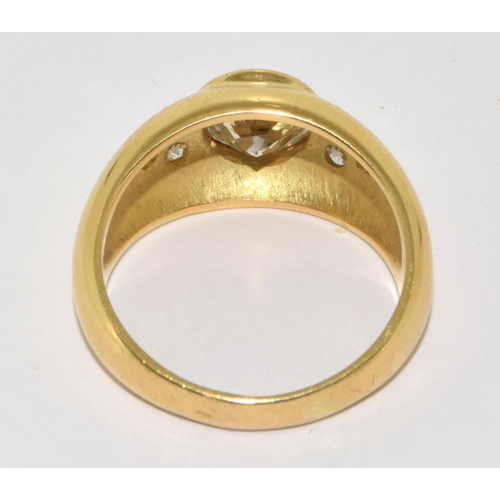 101 - 18ct gold gents Diamond signet ring large central Diamond of approx 1.5ct+  with Diamond chip should... 