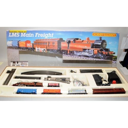 1151 - Hornby OO Gauge LMS Main Freight Electric Train Set R886. Storage wear to box. Appears complete