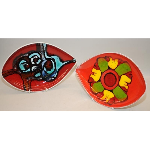 250 - Poole Pottery shape 91 Delphis eye dish together with two others and one Aegean (4)