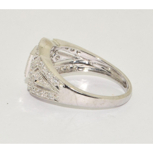 136 - A 75 point Diamond ring Size L