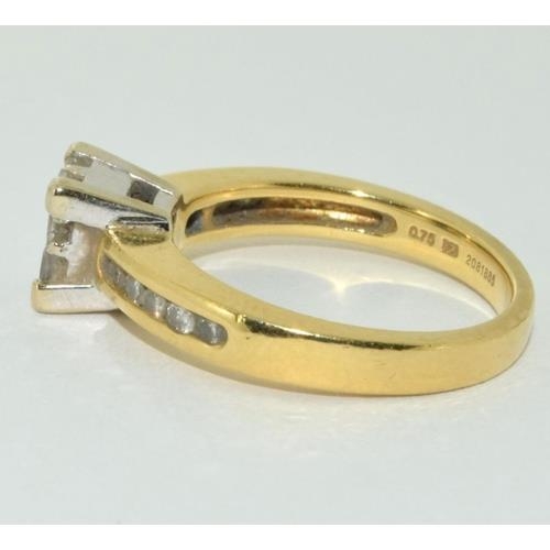 143 - 18ct gold ladies square face Diamond ring H/M in ring as 0.75ct size M