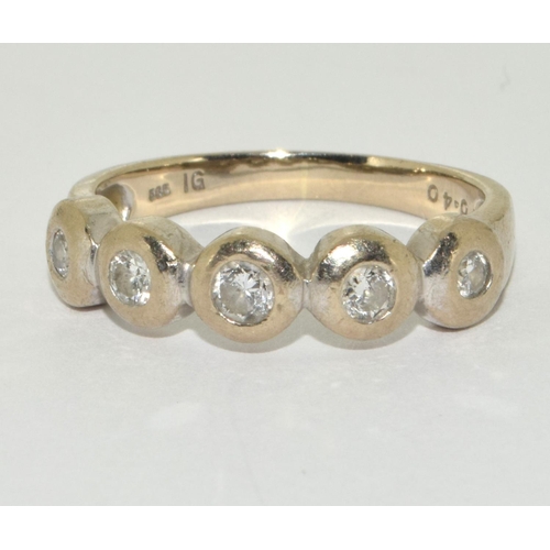 448 - 14ct gold ladies 5 stone Diamond ring H/M as 0.4ct size P