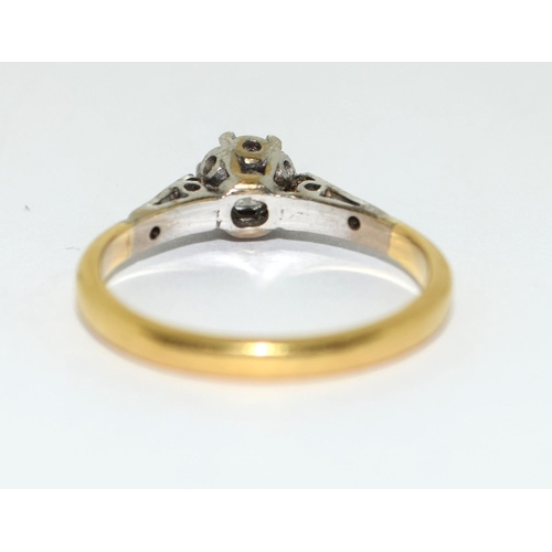 475 - Vintage Diamond solitaire with diamond shank in 18ct yellow gold Size L 1/2.