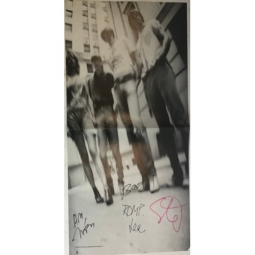 35 - SONIC YOUTH SIGNED DOUBLE VINYL ALBUM ‘DAYDREAM NATION’. Super album found in Ex condition on Mute R... 