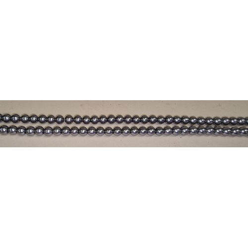 255 - Boxed Festina Pearl  guard necklace 100cm