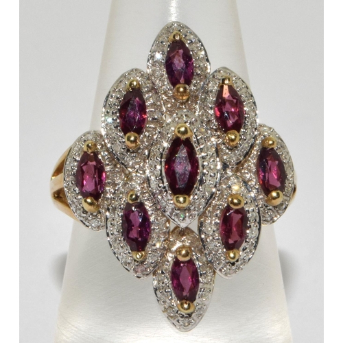 420 - 9ct gold ladies Diamond and Amethyst statement ring size N