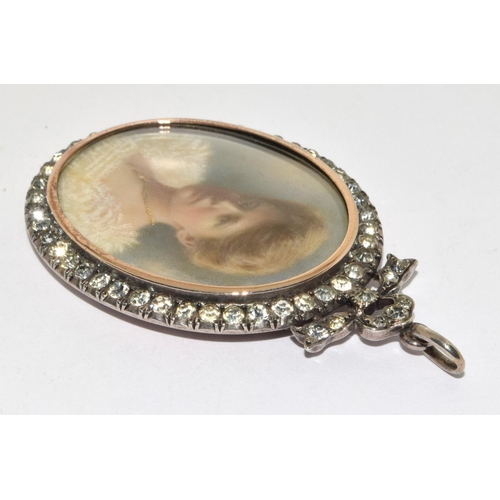 354 - Superb example of 925 silver vintage mourning brooch in fitted box displaying a porcelain portrait m... 