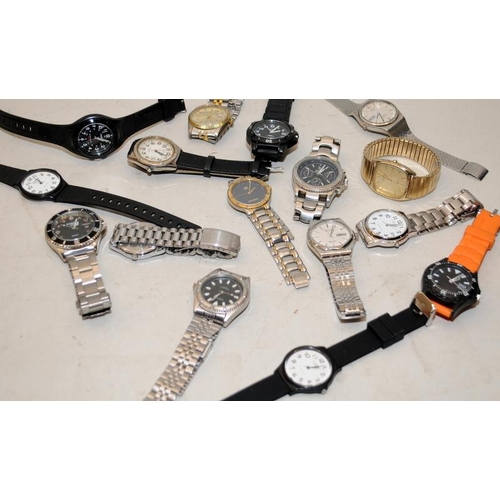 309 - A collection of gents quartz watches, Seiko, Casio etc. All with new batteries fitted and seen worki... 