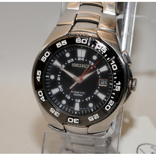 324 - Gents Seiko Kinetic 100m 5M62-0ap0. 45mm across including crown. In good clean condition and seen wo... 