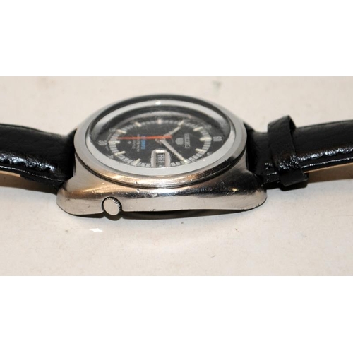 258 - Vintage gents Seiko 5 Sports automatic watch 6119-8310. Serial number dates this watch to Feb 1979. ... 