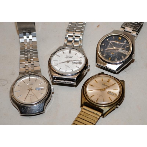 259 - Collection of vintage gents Seiko watches. Lordmatic, Actus, Sportsmatic etc. All offered for spares... 