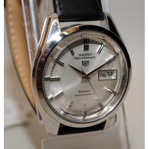 538 - Vintage gents Seiko 5 Sportsmatic deluxe automatic watch. 7619-9060. Serial number dates this watch ... 