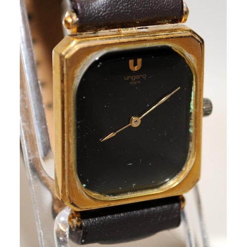 413 - Vintage Ungaro Paris gents manual wind dress watch. Seen working at time of listing. 31mm across inc... 