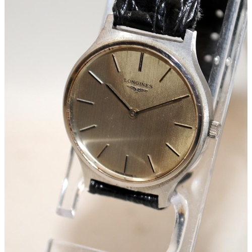 528 - Vintage Longines gents dress watch with 847 manual wind movement. Works when wound. Some patination ... 