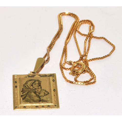 508 - 9ct gold mother and child pendant on a 9ct gold chain 8g