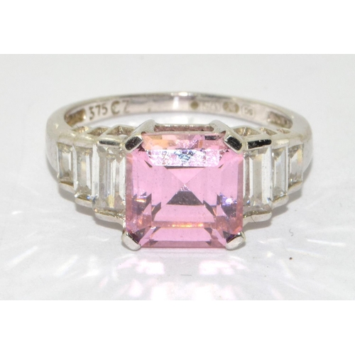 271 - 9ct white gold pink Tourmaline ring size L