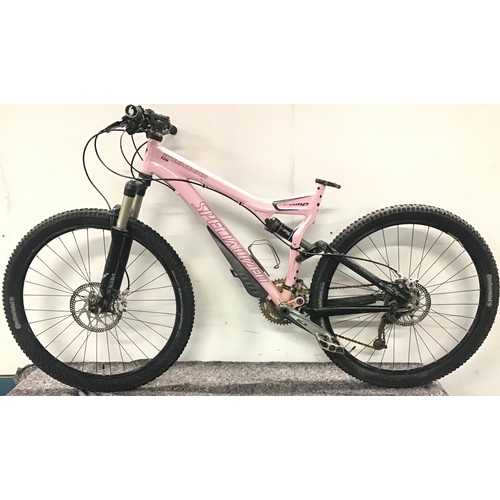 95 - Specialised Stunpjumper 120 mountain bike in pink.