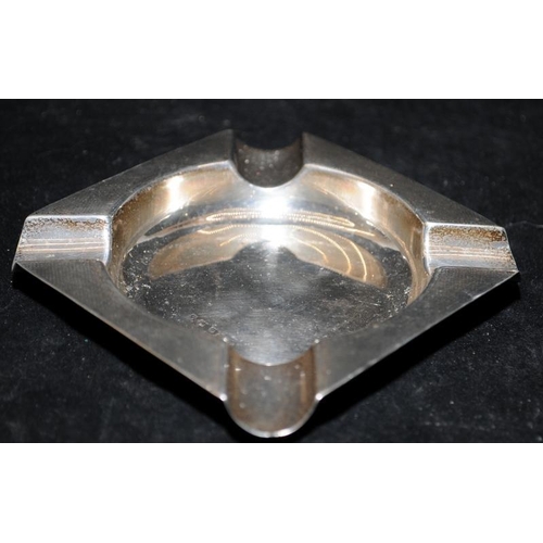 547 - Silver embossed pin tray together a silver ash tray 75g