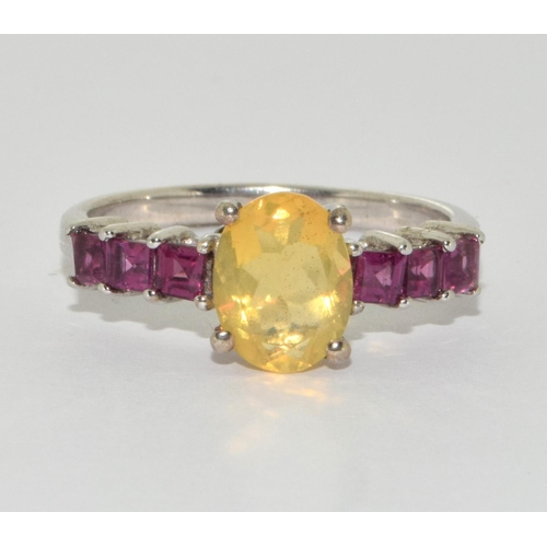 269 - A 925 silver and citrine, blackberry quarts ring Size R 1/2.