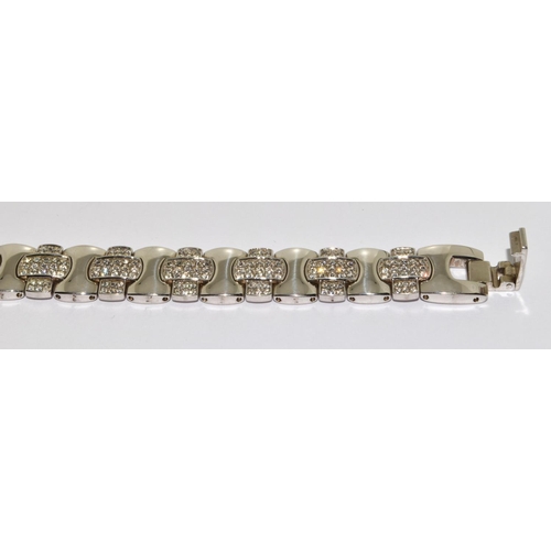 267 - Quality Platinum overlay 925 sterling silver CZ bracelet.