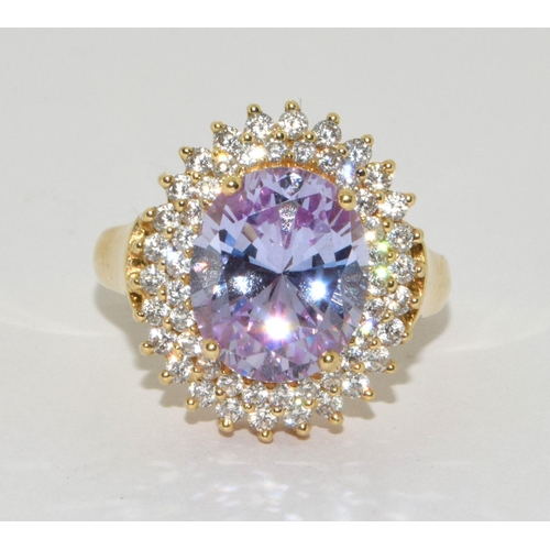 371 - 9ct gold ladies Amethyst Halo design ring size p