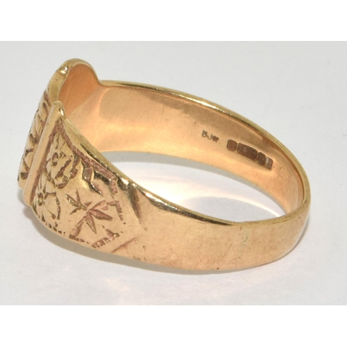 245 - 9ct gold gents buckle ring size T