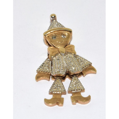 204 - 9ct gold Diamond H/M clown pendant