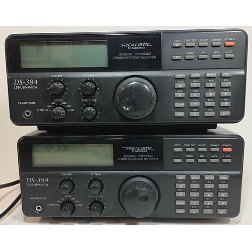 519 - REALISTIC COMMUNICATIONS RECEIVERS X 2. These are model No’s DX394 and both power up when plugged in... 