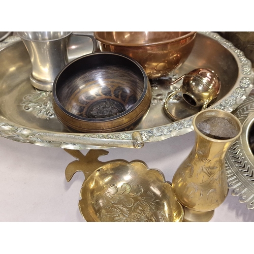 79 - A collection of metalware items to include brass and silver plate.