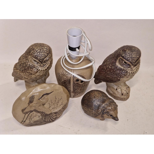 92 - Poole Pottery collection of Barbara Linley-Adams stoneware to include Owls, Hedgehog and Heron Plaqu... 