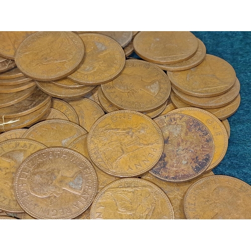 95 - Collection of vintage mainly Elizabethan British pennies.