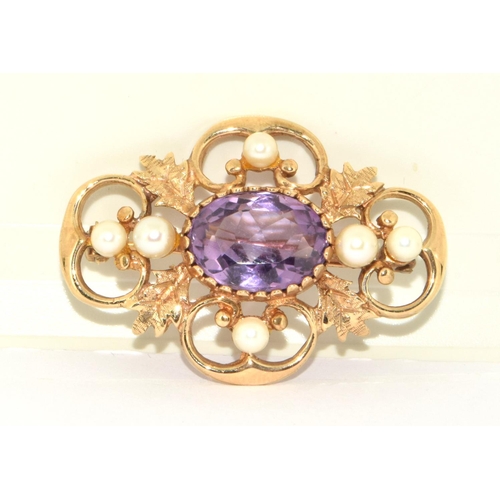 237 - 9ct gold ;ladies antique set Amethyst and Pearl brooch