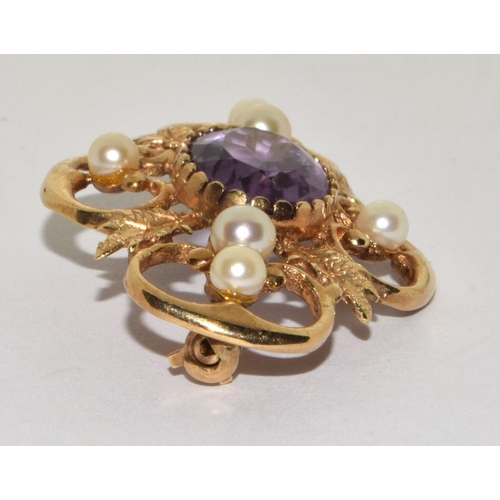 237 - 9ct gold ;ladies antique set Amethyst and Pearl brooch