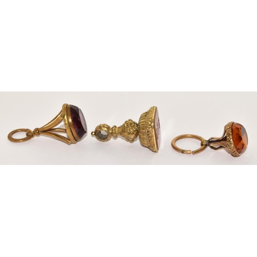 357 - 3 very good Victorian watch chain fobs, a Seal. Amethyst and Amber