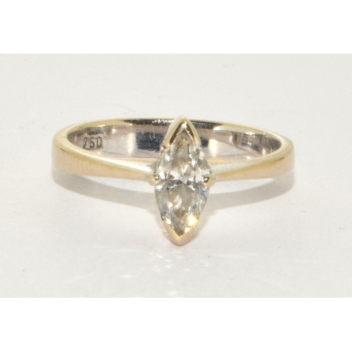 260 - Diamond approx 0.50 points set in 18ct 3.4g ring Size L