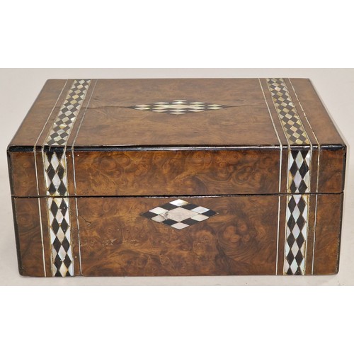 143A - Vintage mahogany lidded and hinged jewellery box with decorative mother of pearl inlay 30x22x13cm.