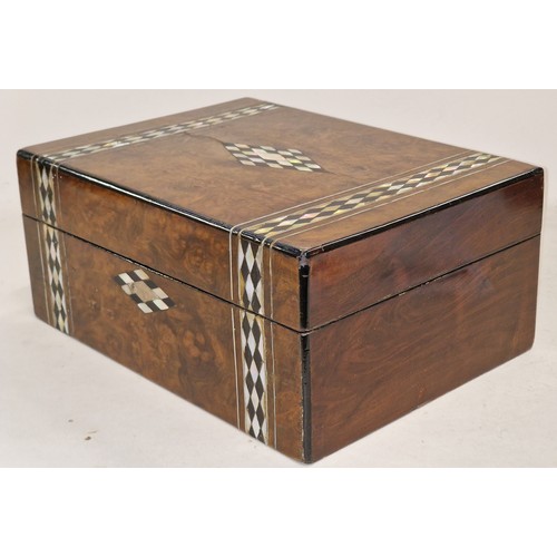 143A - Vintage mahogany lidded and hinged jewellery box with decorative mother of pearl inlay 30x22x13cm.