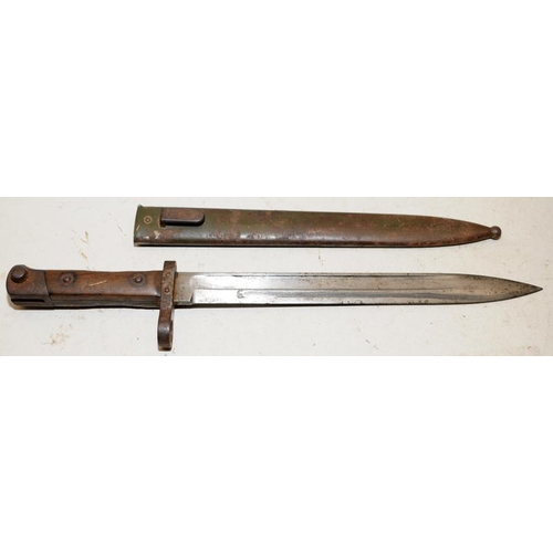 128 - WW1 Era German Mauser (?) bayonet and scabbard