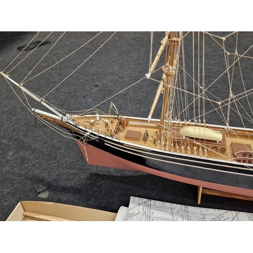 396 - Model of the sailing ship 