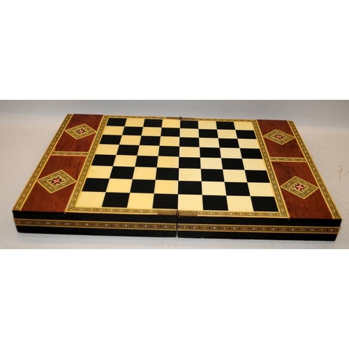 504 - Quality vintage wooden chess set presented in a folding wooden case decorated in the Sorrento style,... 