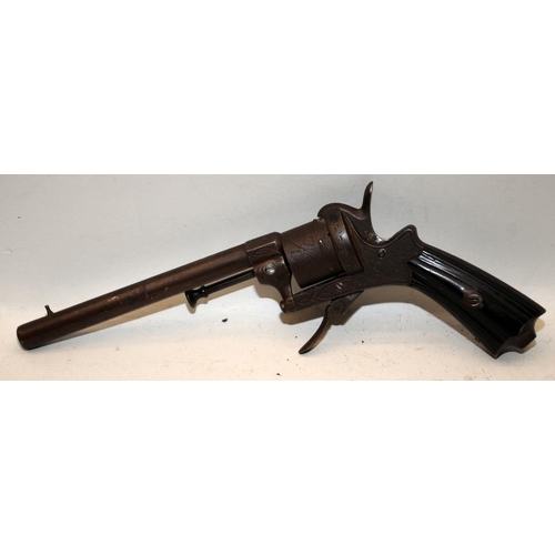 171 - Antique Six chamber revolver with pull down trigger. Working mechanism. Certification exempt. Barrel... 