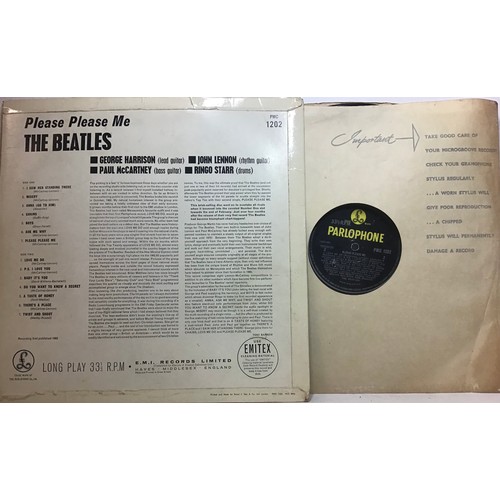 197 - THE BEATLES 'PLEASE PLEASE ME' LP UK MONO COPY. Found here on Parlophone PMC 1202 with matrix’s 1N/1... 