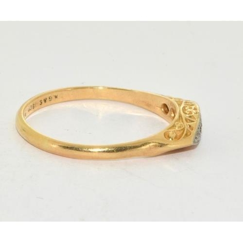 231 - 18ct gold ladies antique set diamond ring size U