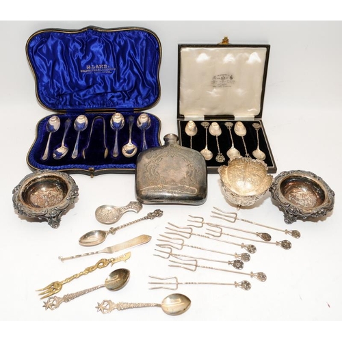 217 - A collection of silver plated items to include an antique hip flask and cased flatware. Includes con... 