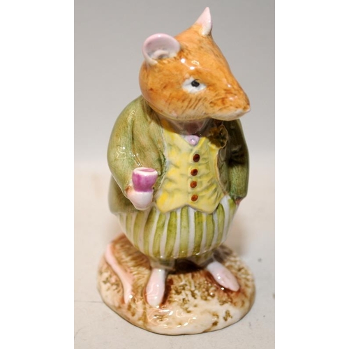 402 - 3 x Brambly Hedge/Beatrix Potter figures, Royal Doulton Conker and Teasel, and Beswick figure Tabith... 