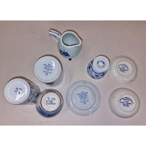 37 - Quantity of blue and white china to include 