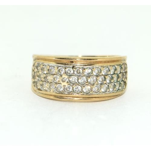 136 - 9ct gold ladies 3 bar Diamond ring 3.1g size J