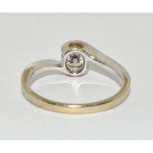 255 - A Dimaond 0.52ct Colour G, Clarity Si1, registered with GIA certificate come in a Size M 1/2 gold ri... 