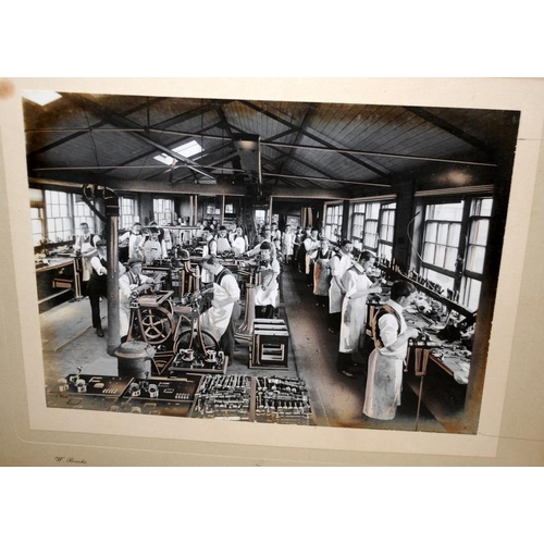 267 - Large group of vintage photographs mostly relating to early 20th Century manufacturing works. Profes... 