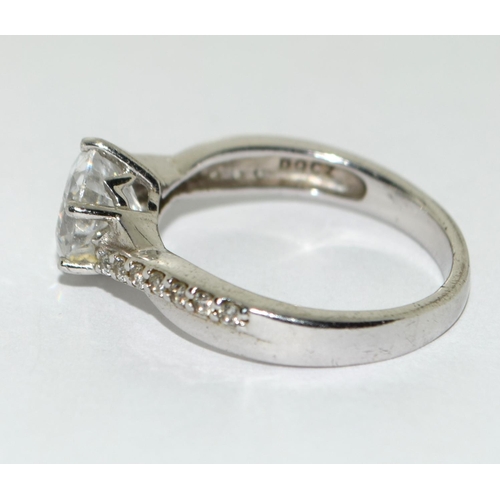 149 - A DQCZ 925 silver sparkling ring Size P